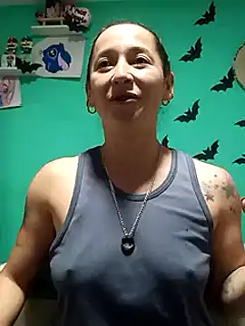 emilypoppy3 online show from February 11, 2025, 3:40 am