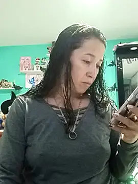 emilypoppy3 online show from March 7, 2025, 11:18 am