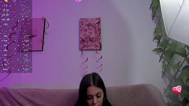 Snapshot of Murieel_69 chatting on January 30, 2025, 9:04 pm Murieel 69 online show from January 30, 2025, 9:04 pm