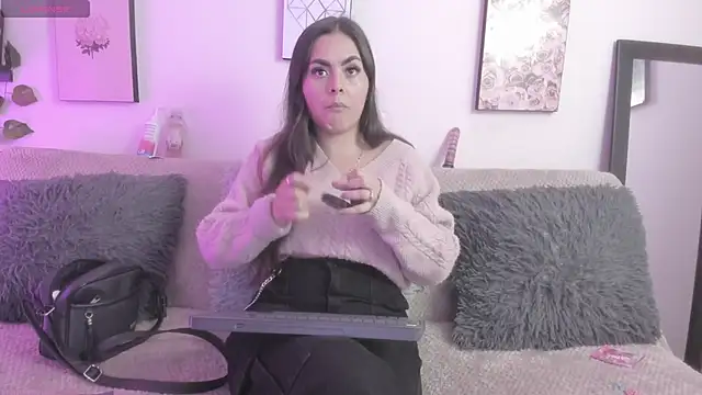 Snapshot of Murieel_69 chatting on January 10, 2026, 10:47 pm Murieel 69 online show from January 10, 2026, 10:47 pm