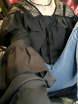 Melody87 online show from February 8, 2025, 8:10 pm