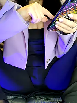 Melody87 online show from February 24, 2025, 8:58 pm