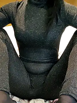 Melody87 online show from February 26, 2026, 9:03 pm