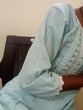 Snapshot of Kumkum_36 chatting on April 2, 2026, 6:55 am Kumkum 36 online show from April 2, 2026, 6:55 am
