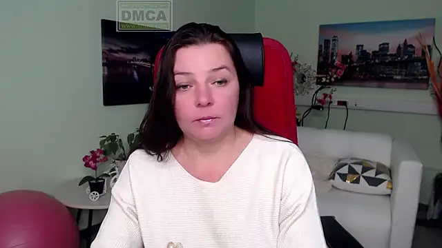 Lily flower7 online show from November 26, 2025, 10:05 am