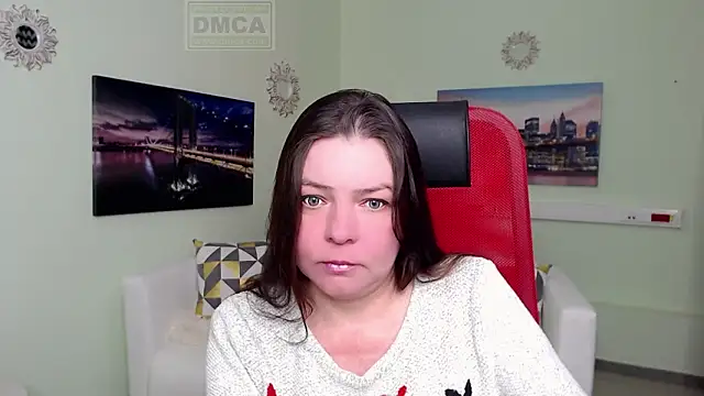 Lily flower7 online show from February 11, 2026, 4:39 am