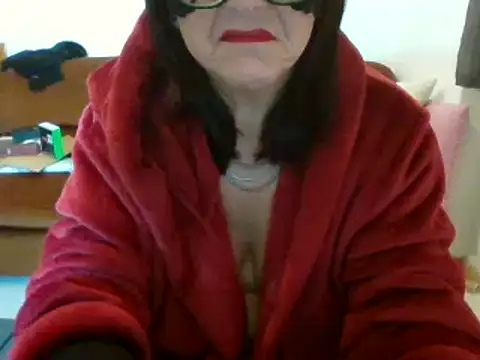 45marina45 online show from February 26, 2025, 9:21 am