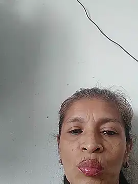 soltrinidad online show from March 1, 2025, 5:49 pm