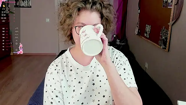 Sashy Way online show from February 13, 2025, 12:32 pm