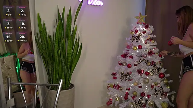 LindaWarners online show from December 3, 2024, 5:42 am