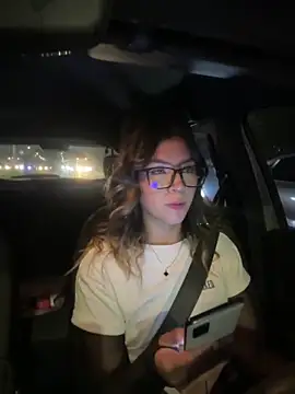 Mila Morgan online show from March 22, 2025, 12:17 am