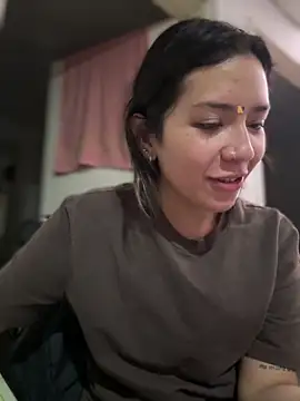 Mila Morgan online show from November 14, 2025, 3:00 pm