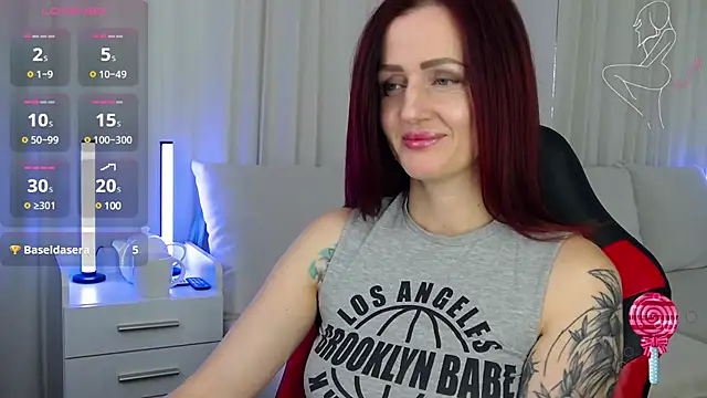 ElisaJane online show from January 17, 2025, 8:55 pm