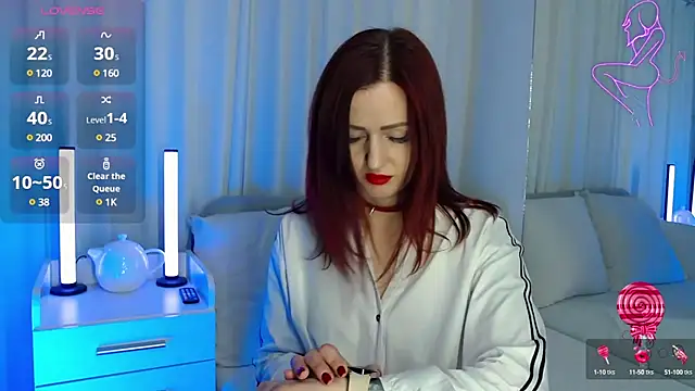 ElisaJane online show from February 28, 2025, 9:44 pm