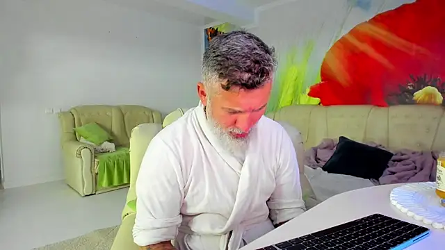 BlowMyXXL online show from January 8, 2026, 7:27 pm