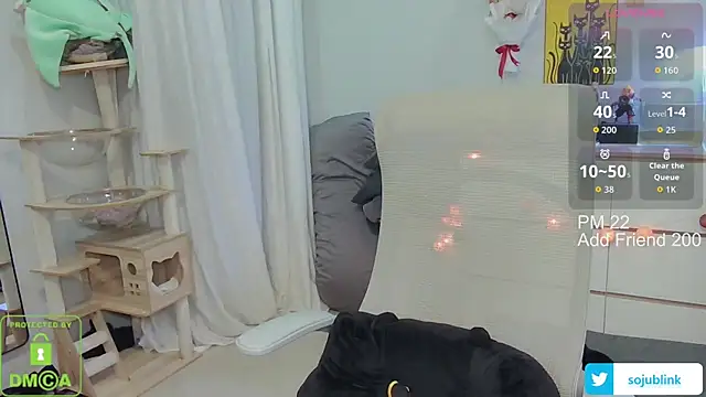 littlemiilk online show from April 20, 2026, 8:06 am