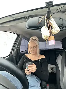 MerlinDave online show from January 4, 2025, 4:44 am