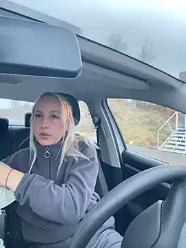 MerlinDave online show from October 27, 2025, 1:31 am