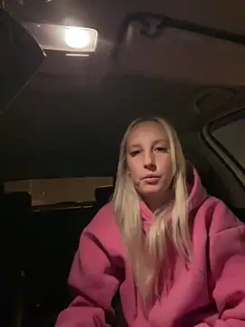 Snapshot of MerlinDave chatting on January 16, 2026, 1:31 am MerlinDave online show from January 16, 2026, 1:31 am