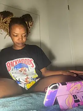 minimama69 online show from September 10, 2025, 4:45 am