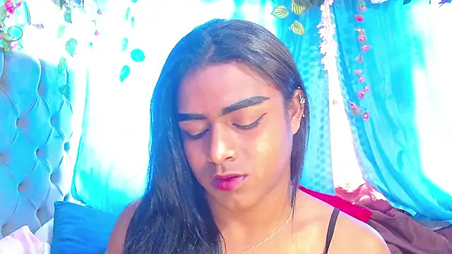 Karly coffe online show from March 1, 2026, 2:52 pm