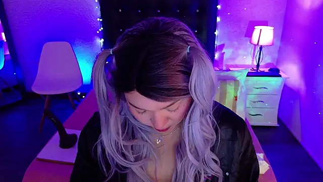 Cuckold lover69 online show from March 21, 2025, 3:33 am