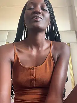 Fanclubbbbb online show from February 24, 2025, 10:48 am