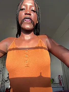 Fanclubbbbb online show from February 25, 2025, 4:24 am