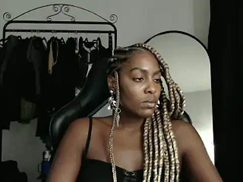 marisilva br online show from March 14, 2025, 12:10 am