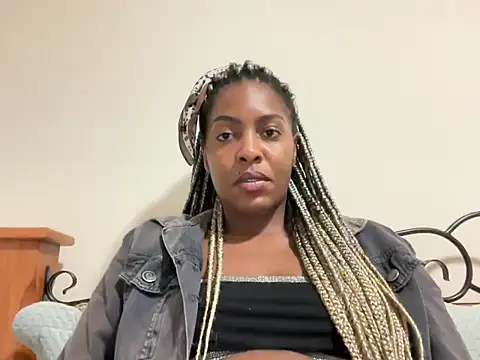 marisilva br online show from September 24, 2025, 12:36 am