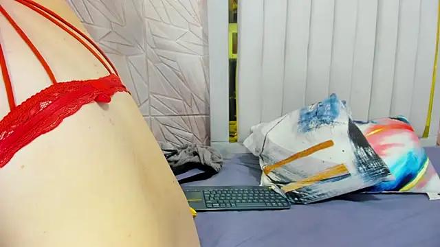 Ammy Connor1 online show from October 24, 2025, 8:16 pm