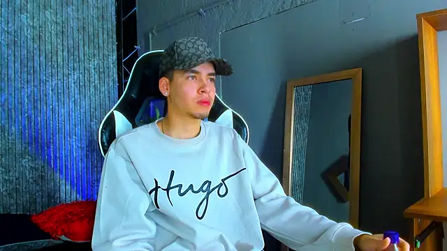 Mike 0233  online show from March 11, 2025, 4:21 am