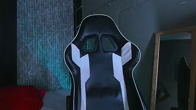 Mike 0233  online show from March 13, 2025, 4:27 am