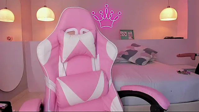 violeth hill online show from January 22, 2025, 7:45 pm