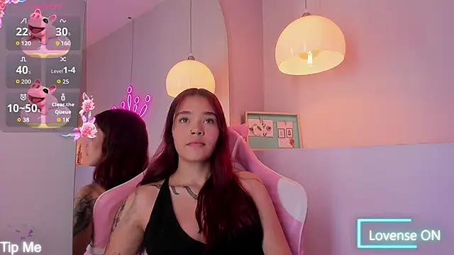 violeth hill online show from November 30, 2025, 8:24 pm