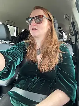 GingerSnap33 online show from February 1, 2025, 11:06 pm