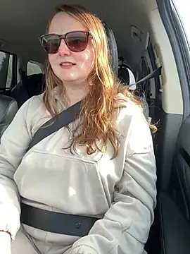 GingerSnap33 online show from February 2, 2025, 8:30 pm