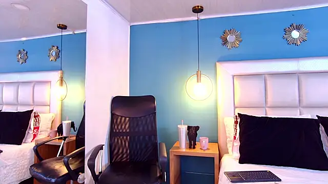 Miss ary online show from January 29, 2025, 3:37 pm