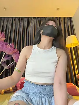 Nacy-Moonlight online show from January 4, 2025, 7:23 pm