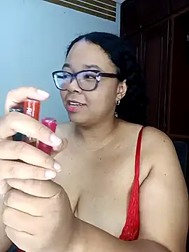 XMara online show from February 7, 2025, 11:03 pm