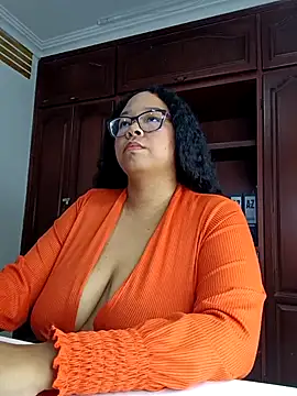 XMara online show from February 21, 2025, 8:27 pm