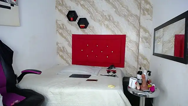 issa  love online show from November 14, 2025, 12:26 pm