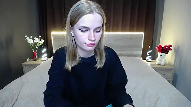 MargaritaKiss online show from September 21, 2025, 7:15 pm