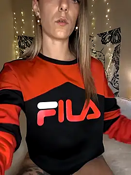 Snapshot of Nikiita-28 chatting on March 3, 2026, 3:51 pm Nikiita-28 online show from March 3, 2026, 3:51 pm