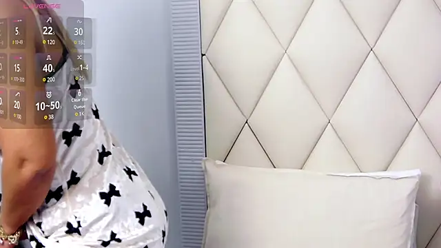 GinaBear online show from March 15, 2025, 10:33 pm