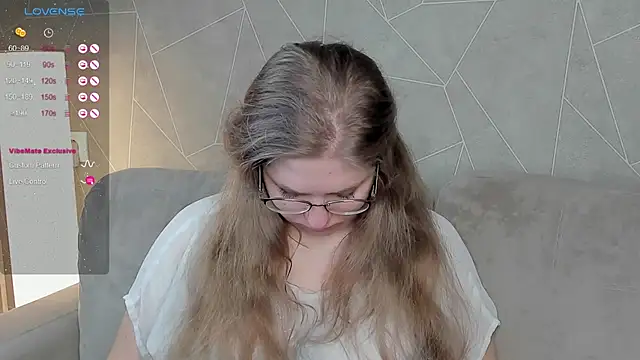 Megan Violer online show from December 23, 2024, 6:48 pm