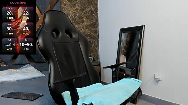 CodyWalkerR online show from February 18, 2025, 5:21 pm