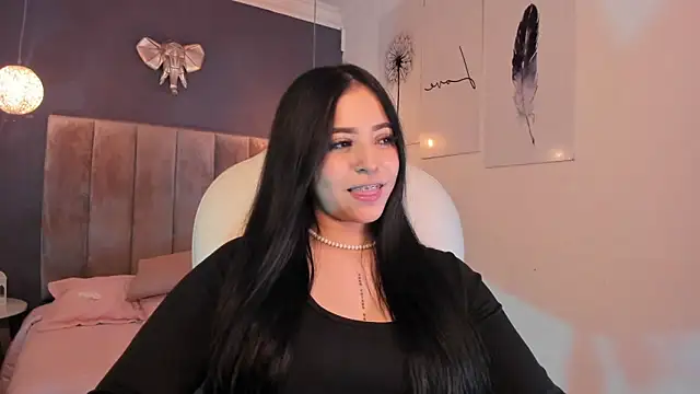 Maaiitee online show from March 7, 2025, 4:33 pm