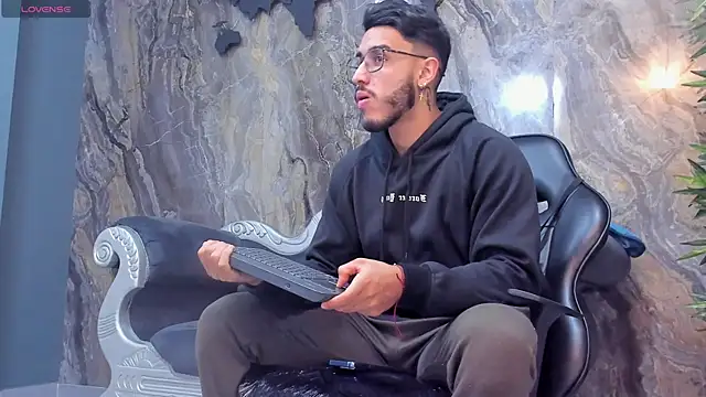 Liam Kleiin online show from January 28, 2025, 11:38 am