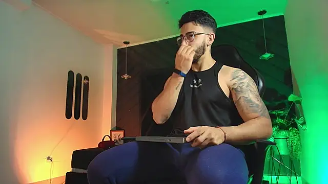 Liam Kleiin online show from April 4, 2026, 11:29 am